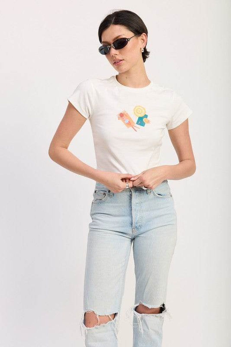 EMBROIDERED GRAPHIC BABY TEE